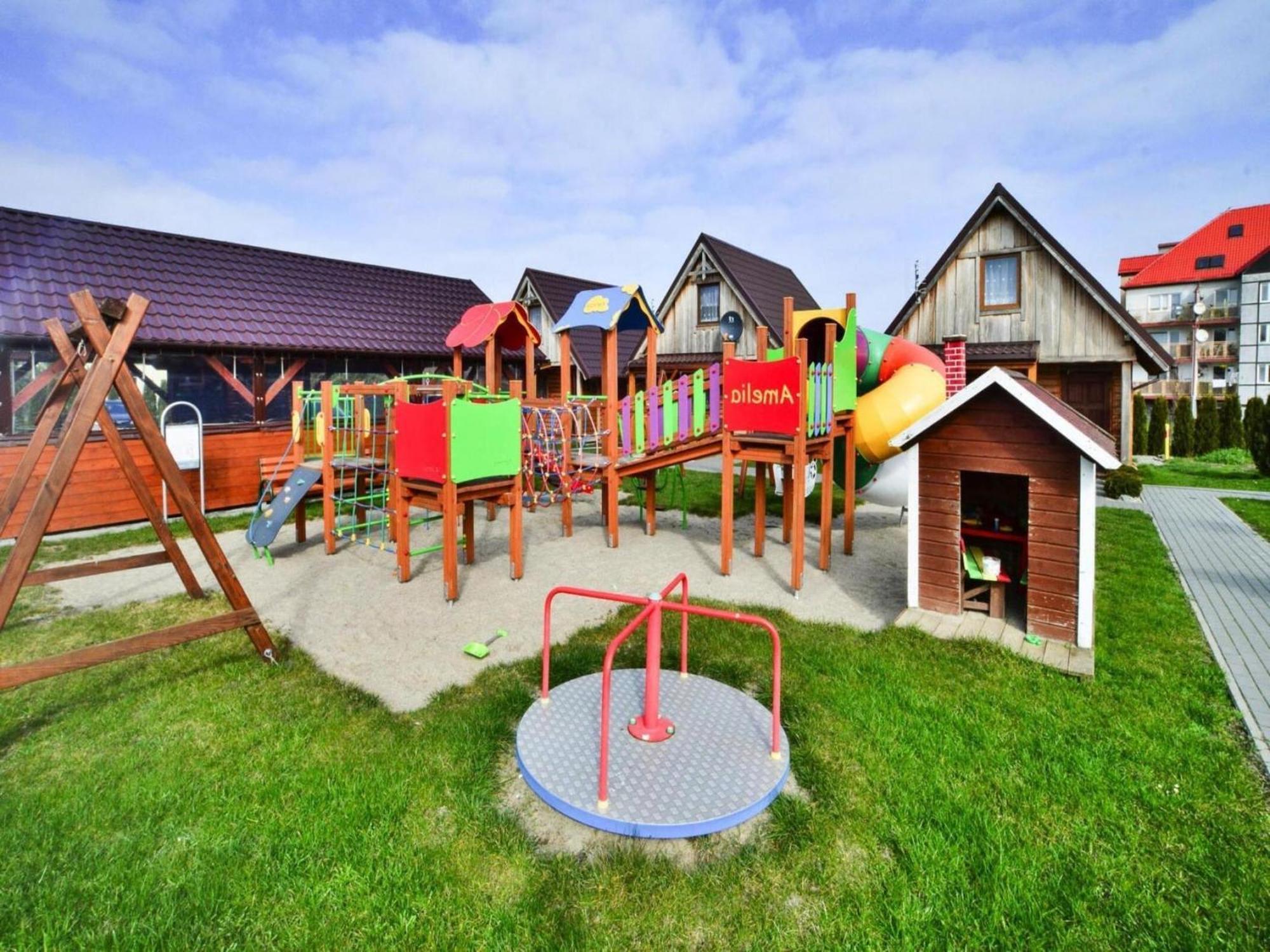 2-Storey Holiday Homes, Ustronie Morskie Esterno foto